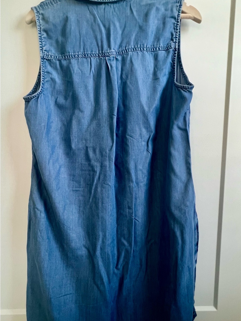 beachlunchlounge Sleeveless pockets Denim Chambray Mini Dress in Denim Blue L - Picture 4 of 6